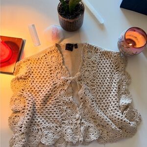 Take Out Cream Crochet Blouse